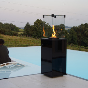 Ogrzewacz gazowy Patio Mini panel szklany czarny sterowanie manualne 8,2 kW