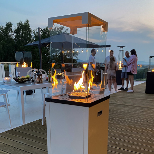 Ogrzewacz gazowy kominek ogrodowy na taras PATIO LIGHT biały