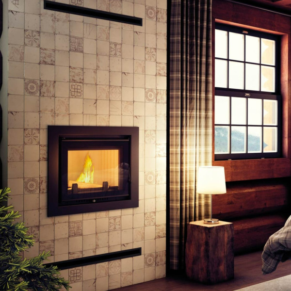 Kominek z płaszczem wodnym KRATKI ZUZIA DECO 12 kW Ø 200